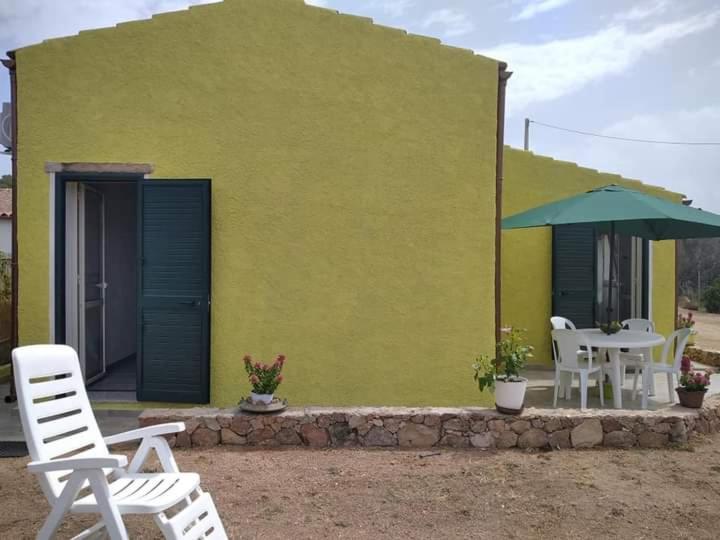 B&B Li Salcuneddi Aglientu Bagian luar foto