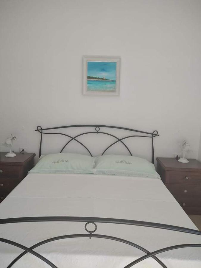 B&B Li Salcuneddi Aglientu Bagian luar foto