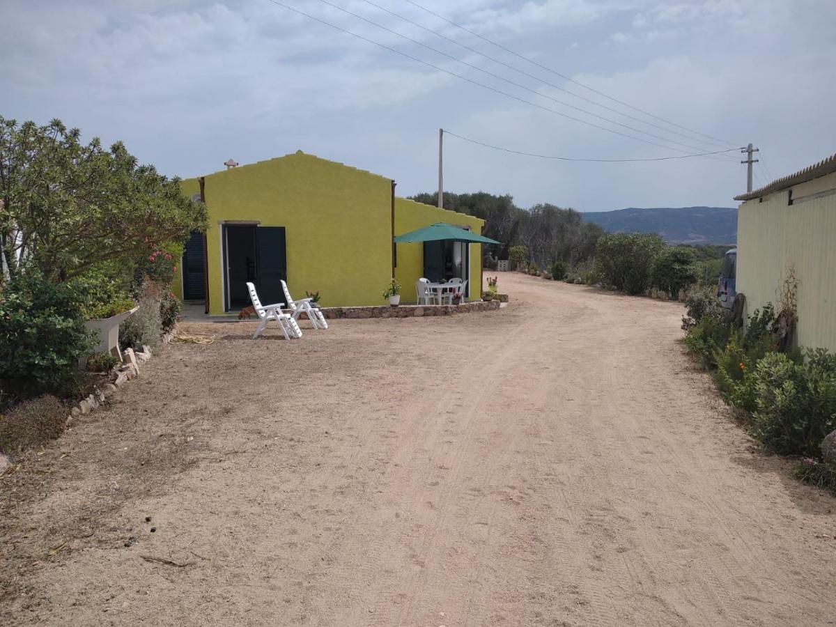 B&B Li Salcuneddi Aglientu Bagian luar foto