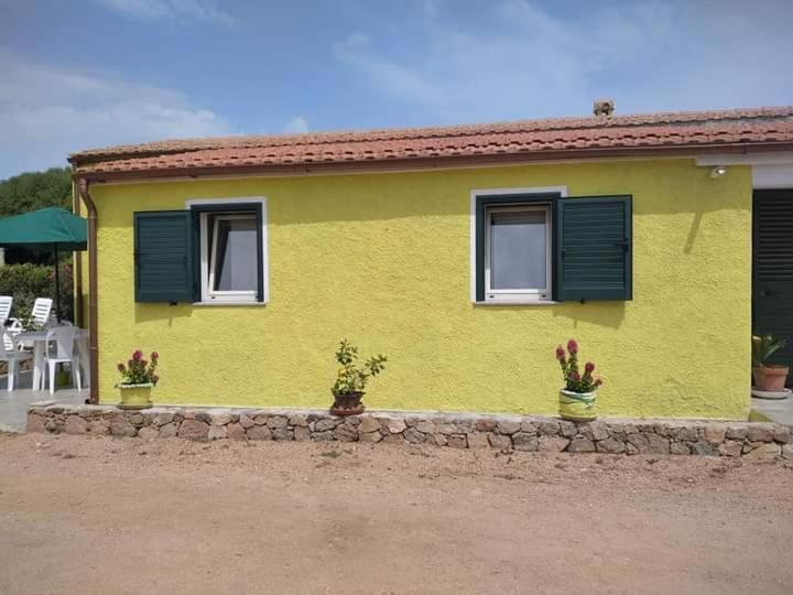 B&B Li Salcuneddi Aglientu Bagian luar foto